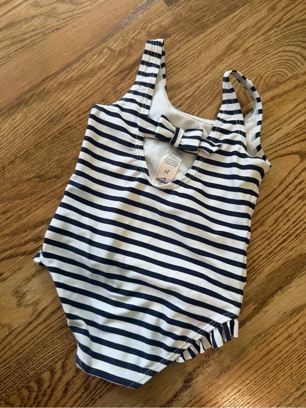 OshKosh 2T CUTE Girls black  & White Striped Pineapple One-Piece Swimsuit